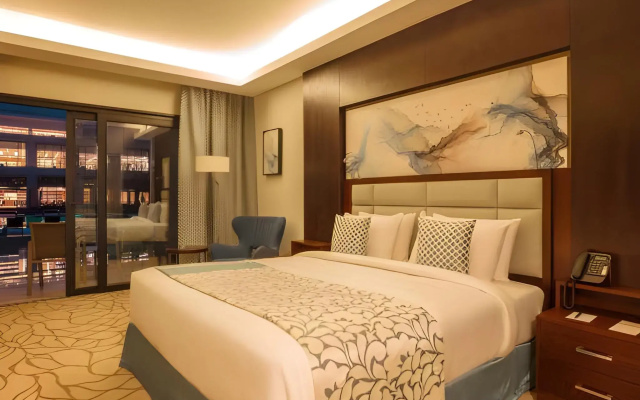 Triumph Luxury Hotel