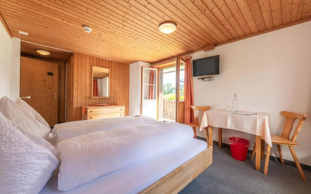 Gade Lodge