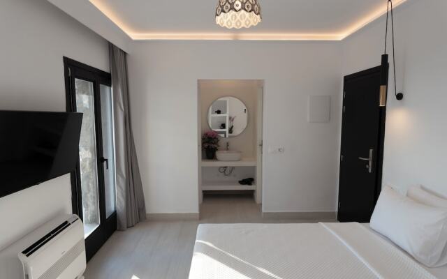 Palm Island Suites