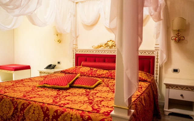 Palace Hotel La Conchiglia D'Oro