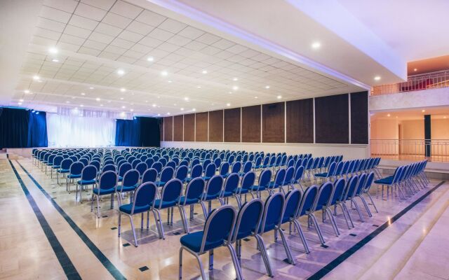 Iberostar Waves Averroes