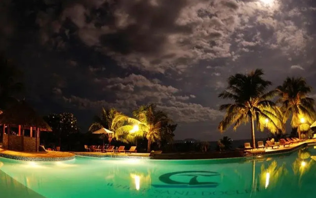 White Sand Doclet Resort And Spa