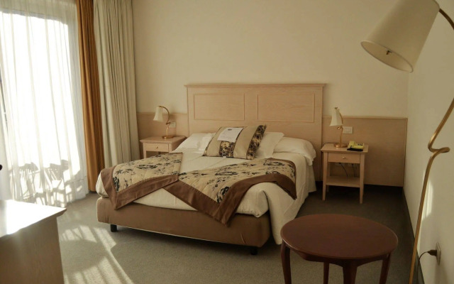 Hotel Piccolo Mondo