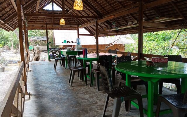 Hoga Island Dive Resort Wakatobi