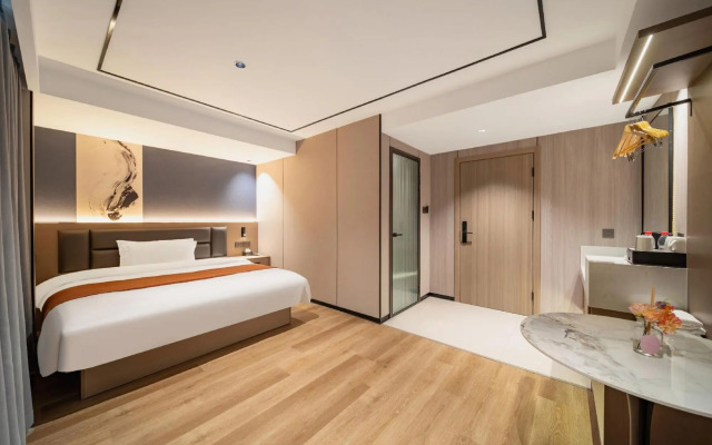 Shanghai Eagle Hotel