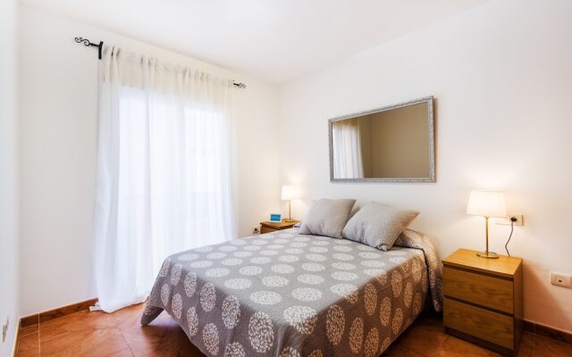 Rentandhomes fuengirola beach apartment