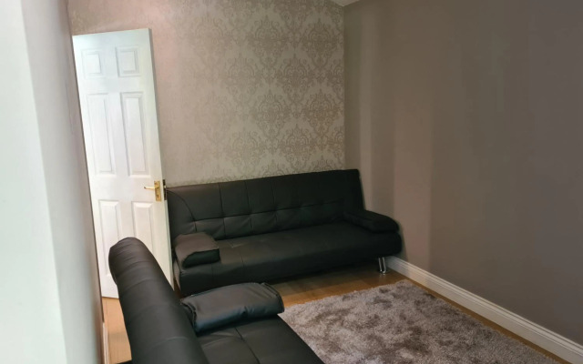 The Reading whole chalet