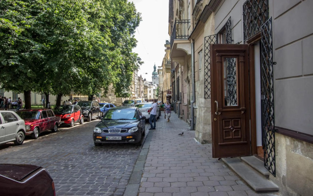 Dominicana l Apartments l Lviv Historical City Center