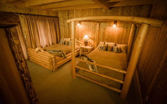 Bearclaw Lodge - Kispiox River