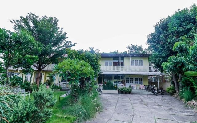 Manyi Boutique House