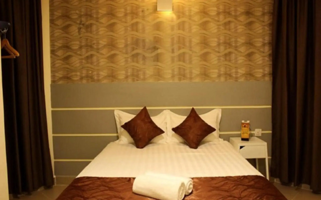 Rock & Roll Hotel