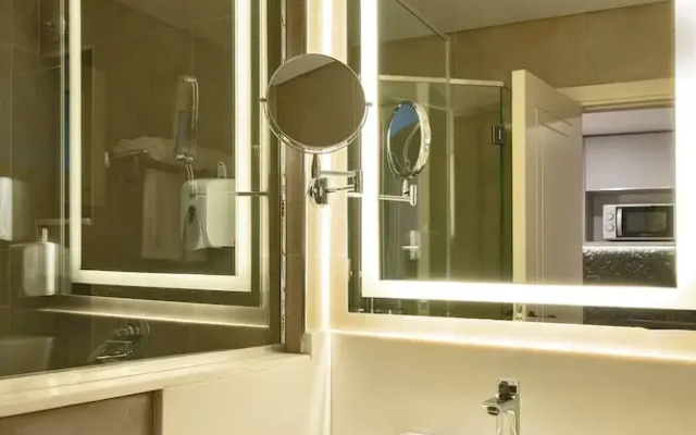 Parkside Boutique Furnished Apartments