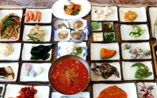 Mangsang Beach Pension