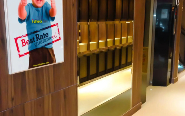 iCheck inn Nana by Aspira