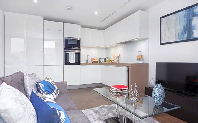 Lexicon Book House Apartments