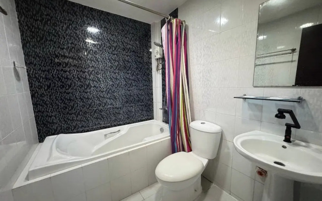 Ovemar Resort Hotel Near Vigan
