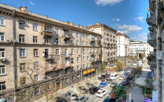 Summit Apart Hotel