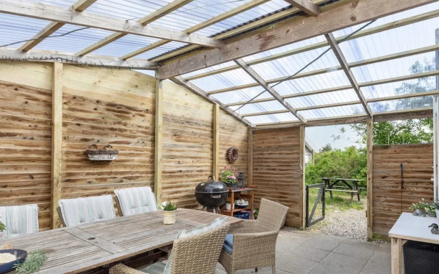 8 Person Holiday Home in Logstor-by Traum