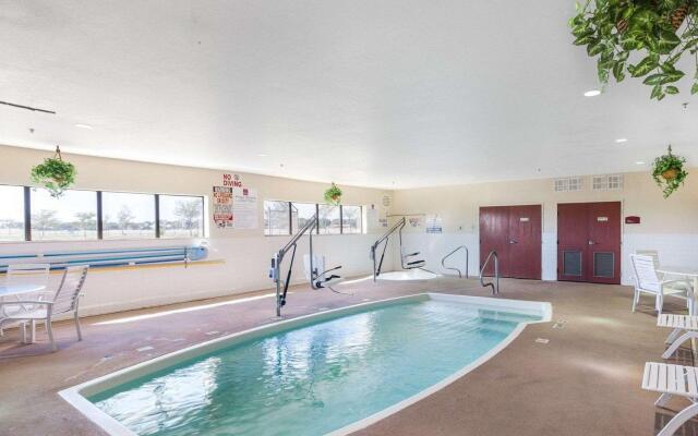 Comfort Suites Plainview