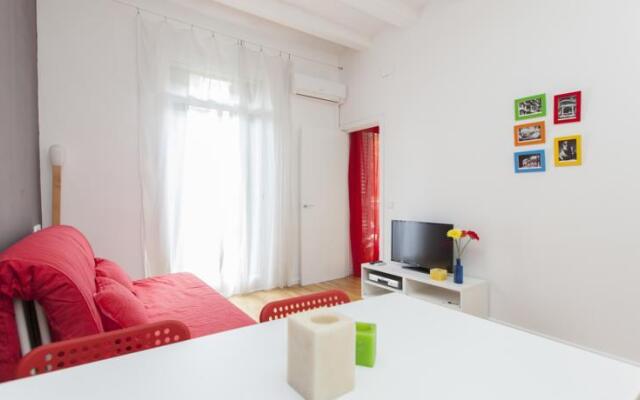 Stay Barcelona Universitat Apartments