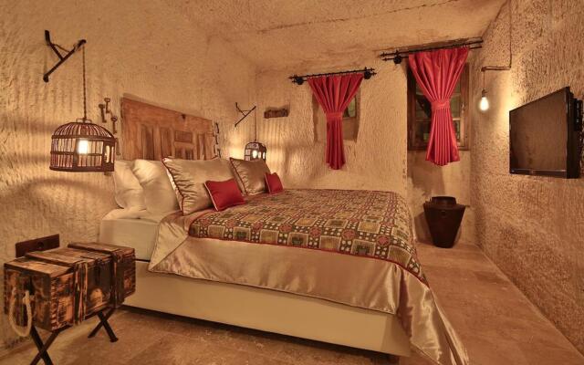 The Owl Cave Hotel