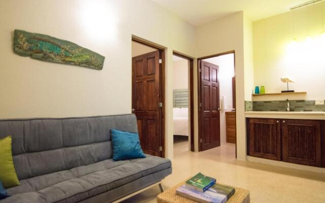 Ten North Tamarindo Beach Hotel