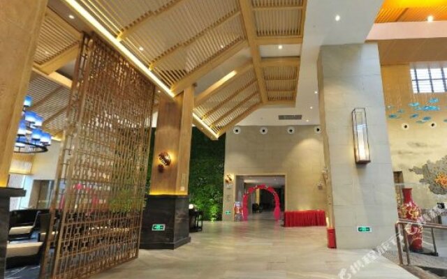 Mi Luotuo Resort Hotel