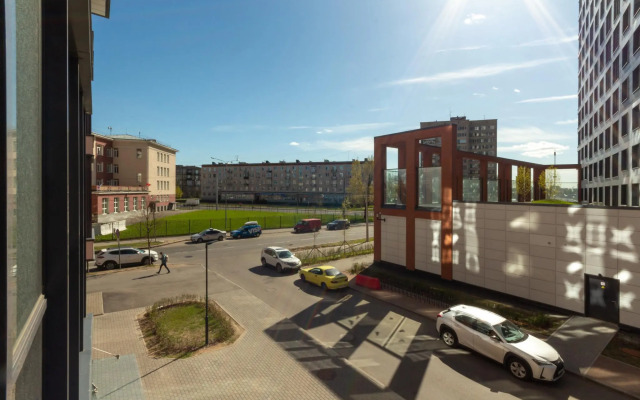 Apartments on Farforovskaya street