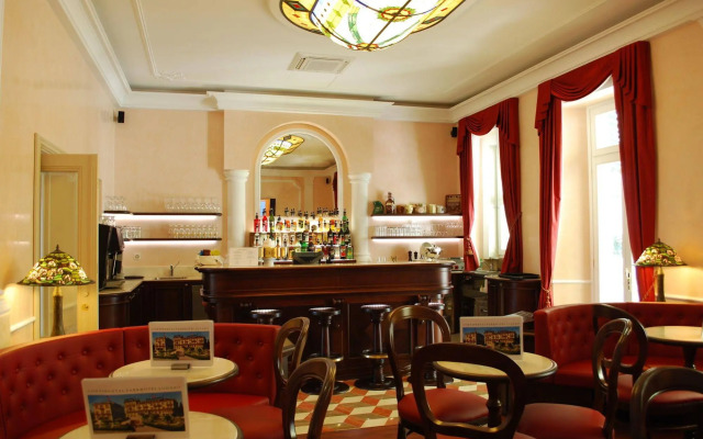 Continental Parkhotel