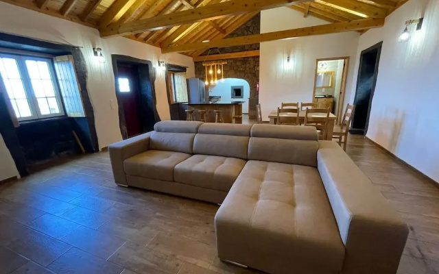 Casa R Stica in Serreta