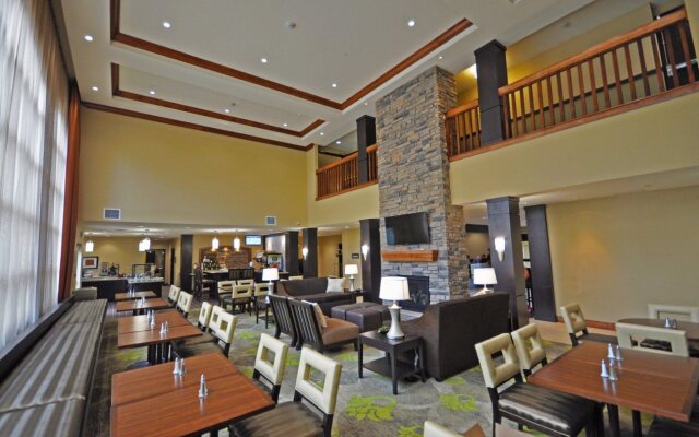 Staybridge Suites Eau Claire - Altoona by IHG