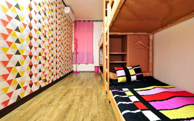Jarasum Guesthouse - Hostel