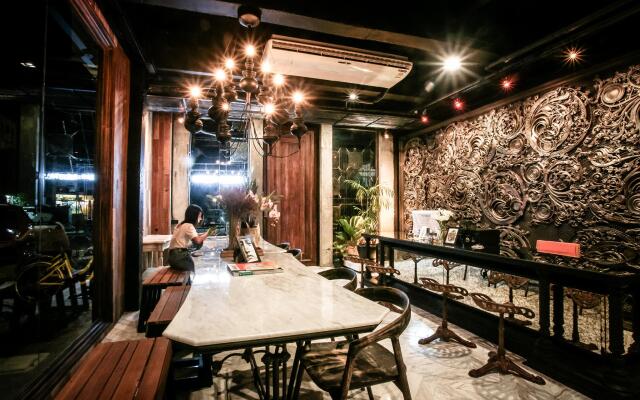 L'atelier Poshtel Phuket - Hostel