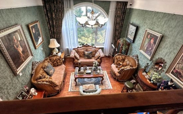 Manju Gallery Hotel and Boutique (Qingdao, Laoshan)