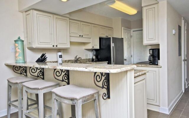 Boardwalk 485 by Youngs Suncoast