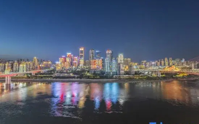 Xingpan River View Apartment (Jiefangbei Pedestrian Street)