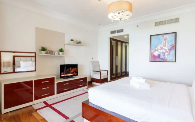 Grandeur Residences