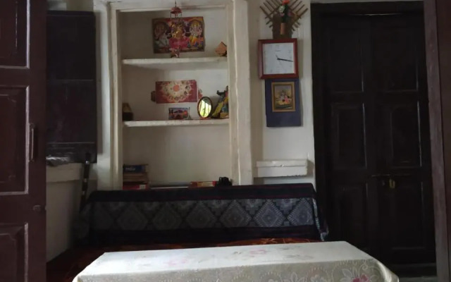 Savitri Palace