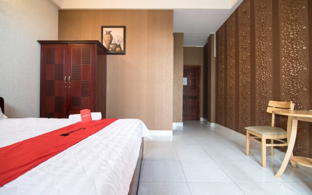Reddoorz Plus Near Aeon Mall Tan Phu 2