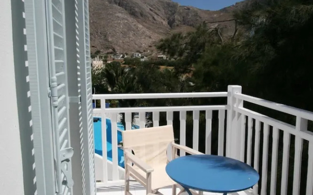 Spiros & Hiroko Hotel - Adults Only