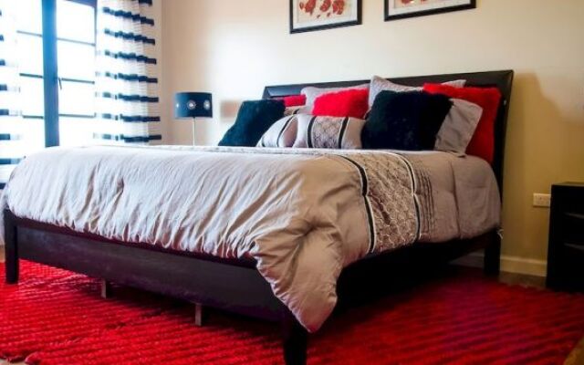 Baywalk Penthouses