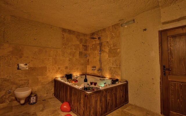 CaveAdocia Stone&Cave House