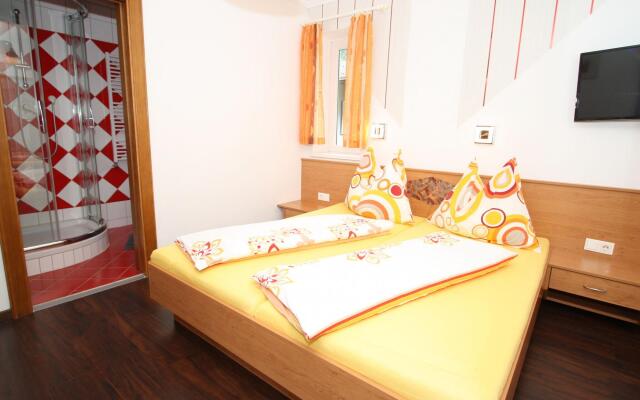 Spacious Holiday Home in Goldegg near Ski Area