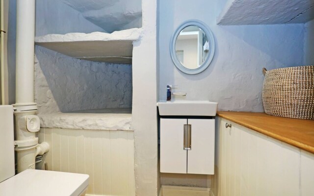JOIVY Vibrant City Centre 2-bed Apt.