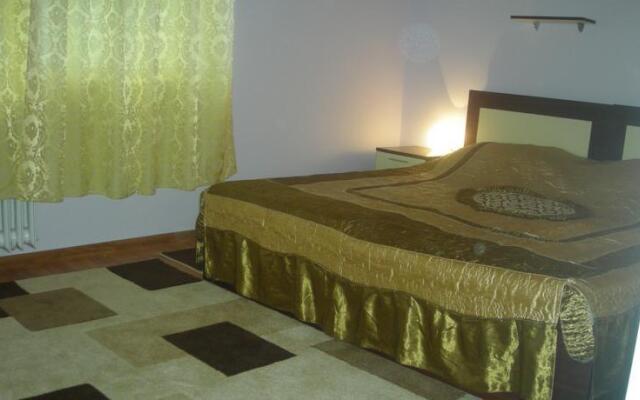 Gloria Apartment