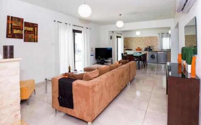 Villa KPAST3
