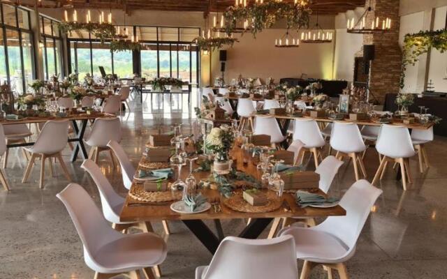 Cradle Moon Lakeside Game Lodge