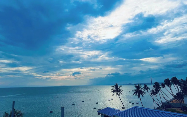 Rainbow Beach Mũi Né - Homestay & Coffee