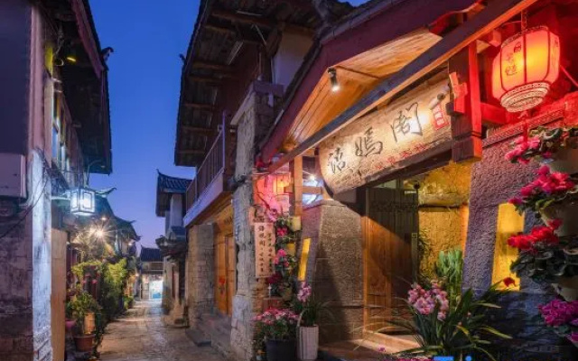 Yuyan Pavilion•Ancient City Panoramic Sky Garden Viewing Beauty Inn – Exterior – Lijiang