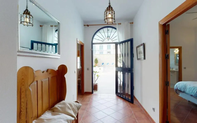 Luxury 5 Bed House Private Pool and Sea View Nerja
